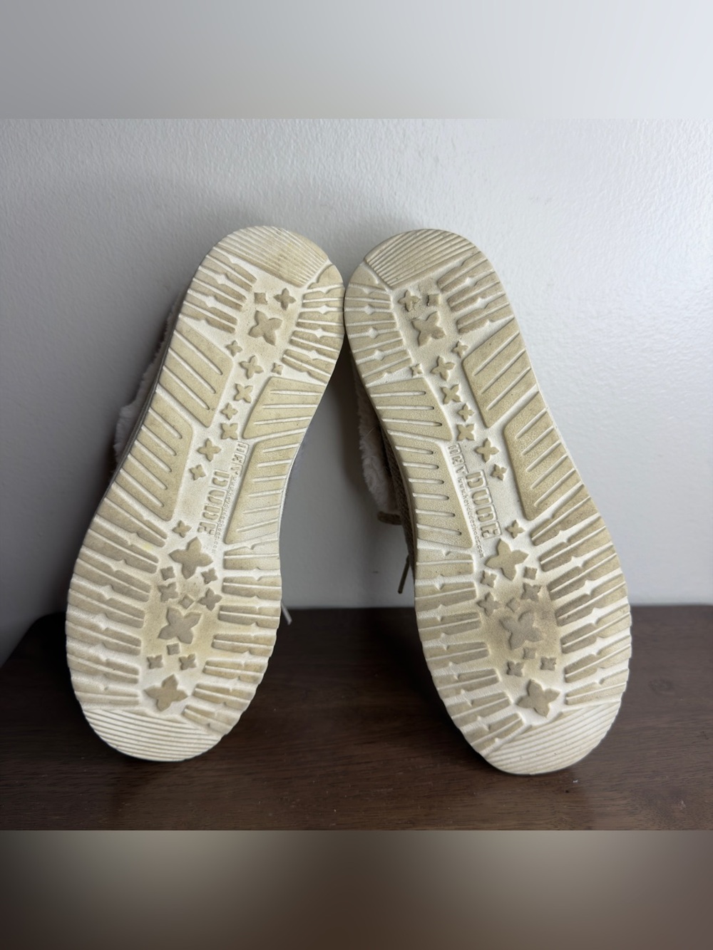 Hey Dude Britt Faux Fur Lined Light Brown Slip On Bootie Sz 7 Women’s - Picture 5 of 7